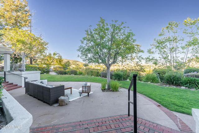 360 Camino De Celeste, Thousand Oaks, CA 91360