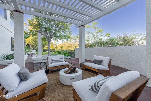 360 Camino De Celeste, Thousand Oaks, CA 91360