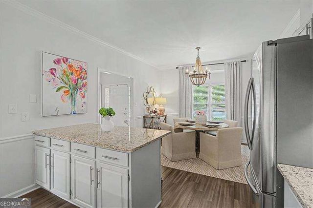 316 River Glen Drive, Roswell, GA 30075