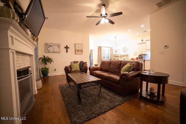 634 Beckett Cove, Hernando, MS 38632