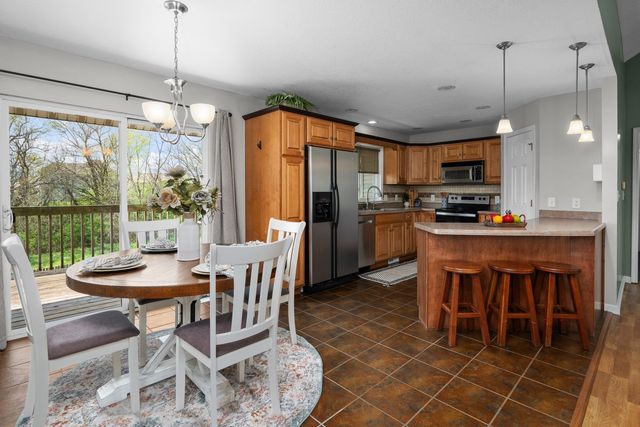 2527 128th Ave Court W, Milan, IL 61264