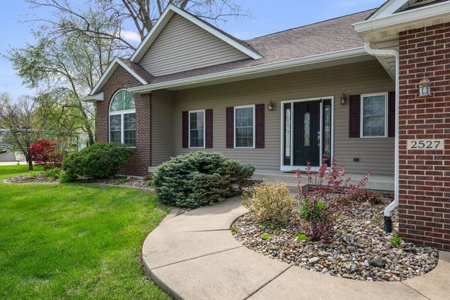 2527 128th Ave Court W, Milan, IL 61264