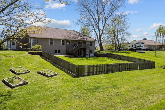 2527 128th Ave Court W, Milan, IL 61264
