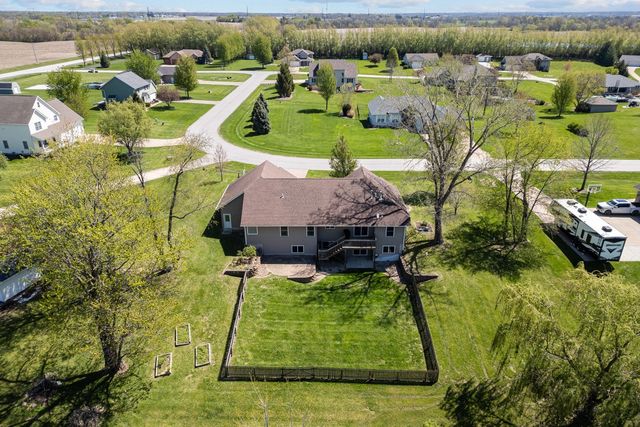 2527 128th Ave Court W, Milan, IL 61264