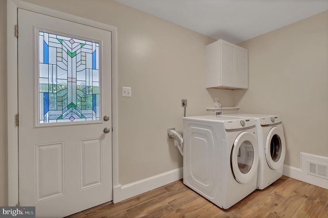 6829 CHERRY LN, Annandale, VA 22003