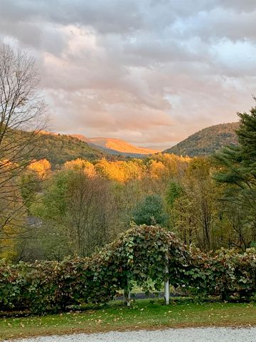 43 North Street, Middletown Springs, VT 05757