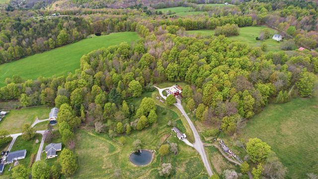 43 North Street, Middletown Springs, VT 05757