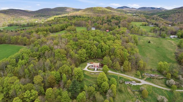 43 North Street, Middletown Springs, VT 05757
