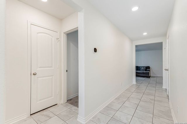 14667 Semele View, San Antonio, TX 78245