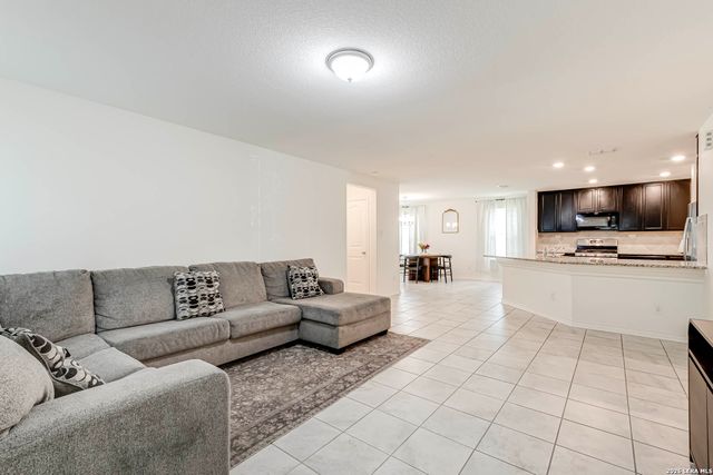 14667 Semele View, San Antonio, TX 78245