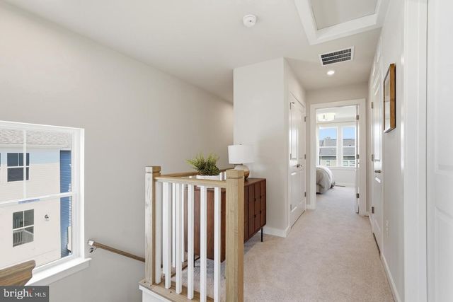 10792 PENNYWELL GARDEN RD, Manassas, VA 20112