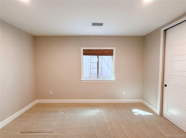 60 Sandalwood Way, Highlands Ranch, CO 80126