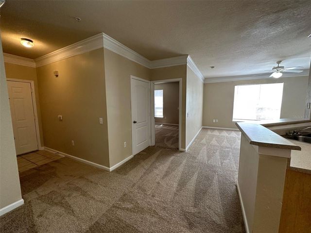 8836 VILLA VIEW CIRCLE 201, Orlando, FL 32821