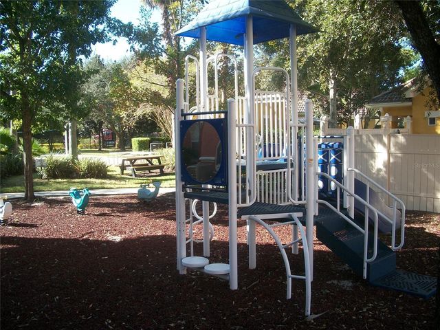 8836 VILLA VIEW CIRCLE 201, Orlando, FL 32821