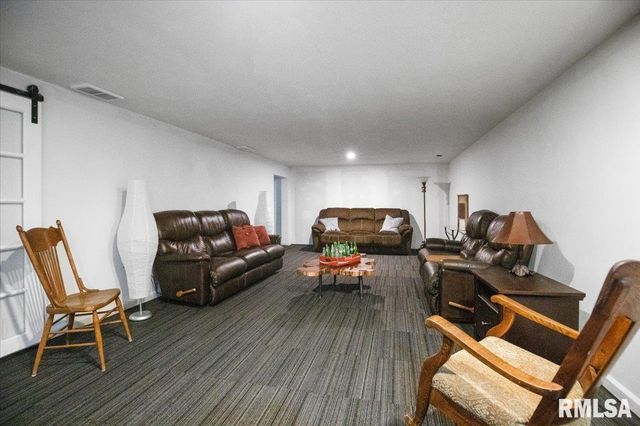 3229 West Point Street, Springfield, IL 62704