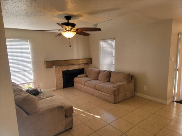 8901 S Braeswood Boulevard 107, Houston, TX 77074