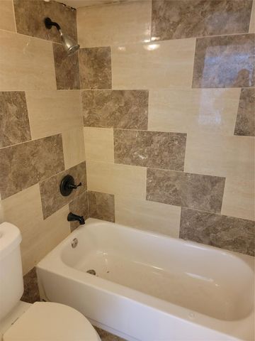 8901 S Braeswood Boulevard 107, Houston, TX 77074