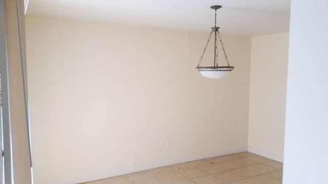 8901 S Braeswood Boulevard 107, Houston, TX 77074