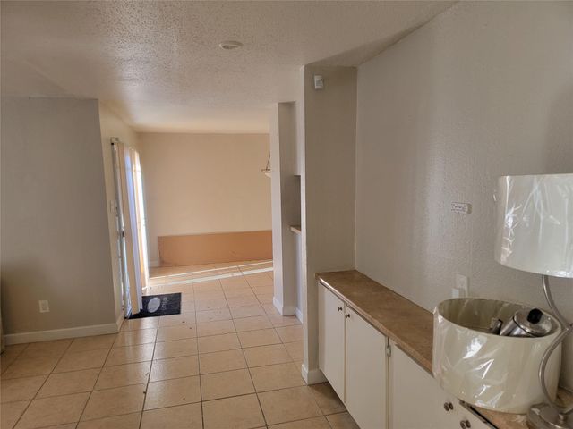 8901 S Braeswood Boulevard 107, Houston, TX 77074