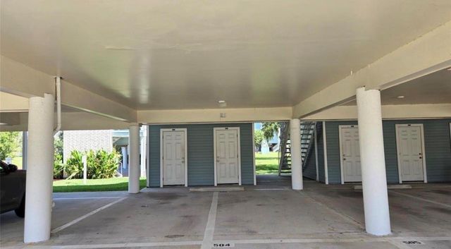 18617 Egret Bay Boulevard 504, Webster, TX 77058