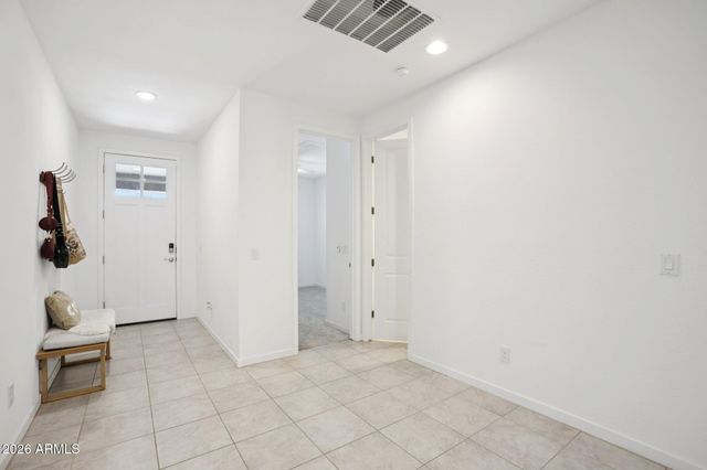 17864 W FETLOCK Trail, Surprise, AZ 85387