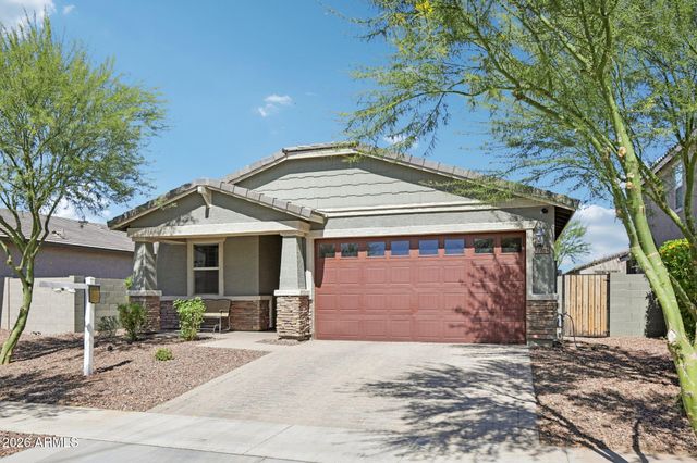 17864 W FETLOCK Trail, Surprise, AZ 85387