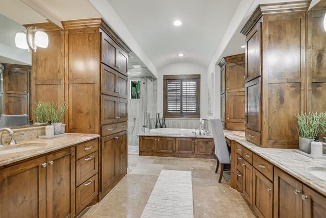 1707 River Hills RD B & C, Austin, TX 78733