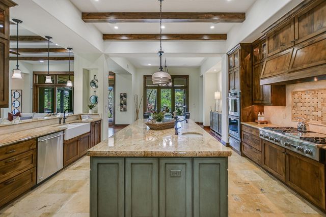 1707 River Hills RD B & C, Austin, TX 78733