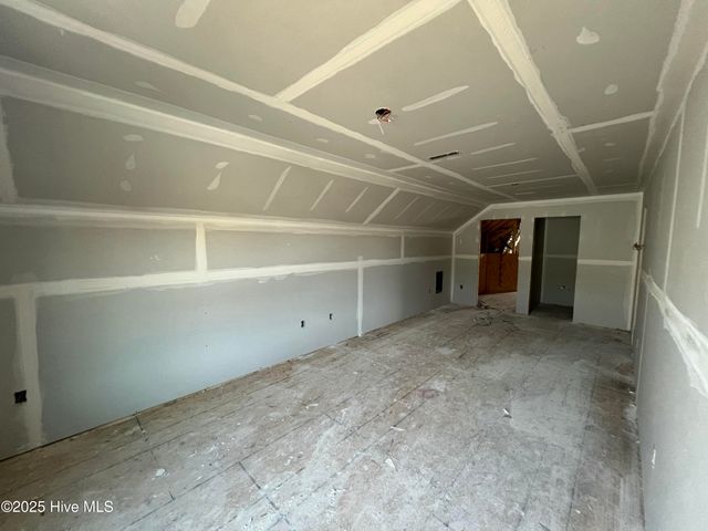 400 Creeks Edge Drive, Pikeville, NC 27863