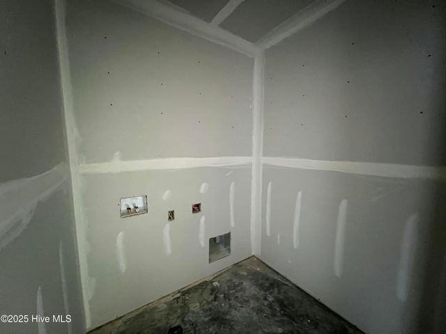 400 Creeks Edge Drive, Pikeville, NC 27863