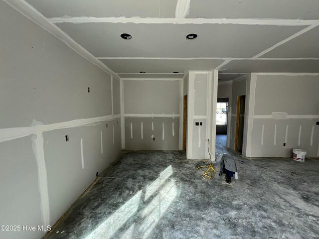 400 Creeks Edge Drive, Pikeville, NC 27863