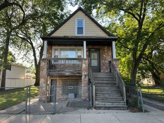 11944 S Calumet Avenue, Chicago, IL 60628