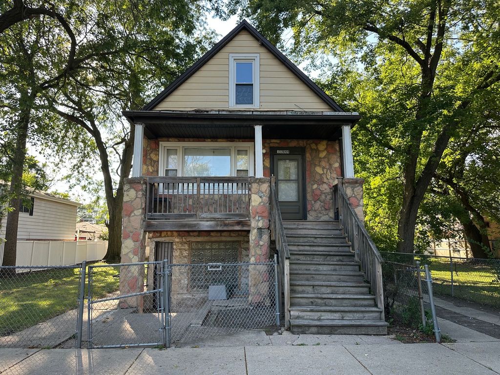 11944 S Calumet Avenue, Chicago, IL 60628
