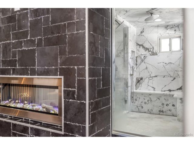 752 Brookside Dr, Longmont, CO 80504