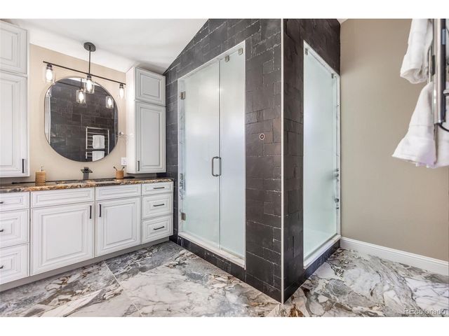 752 Brookside Dr, Longmont, CO 80504