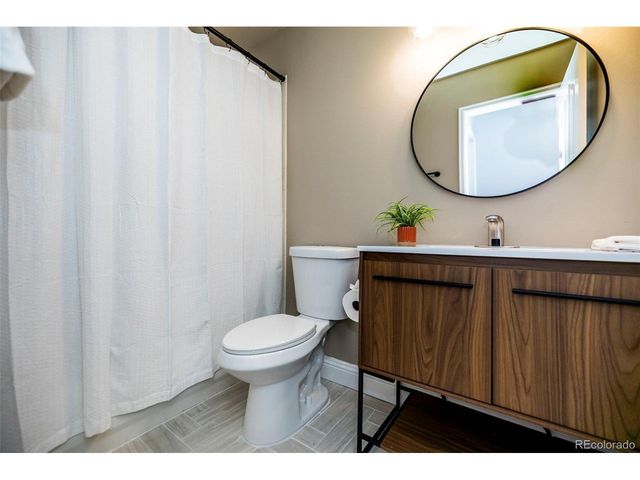 752 Brookside Dr, Longmont, CO 80504