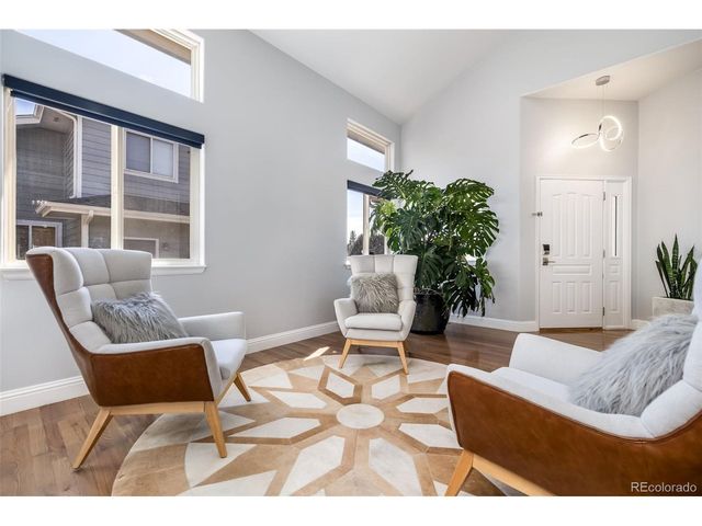 752 Brookside Dr, Longmont, CO 80504