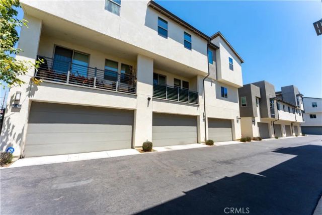 19547 Cardigan, Northridge, CA 91324