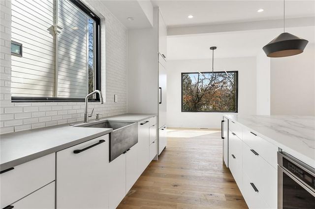 2985 Lookout Place NE, Atlanta, GA 30305