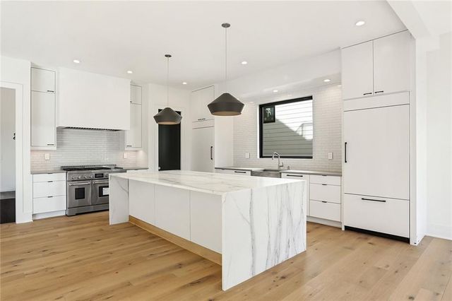 2985 Lookout Place NE, Atlanta, GA 30305