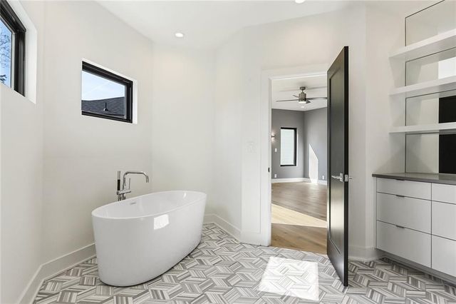 2985 Lookout Place NE, Atlanta, GA 30305