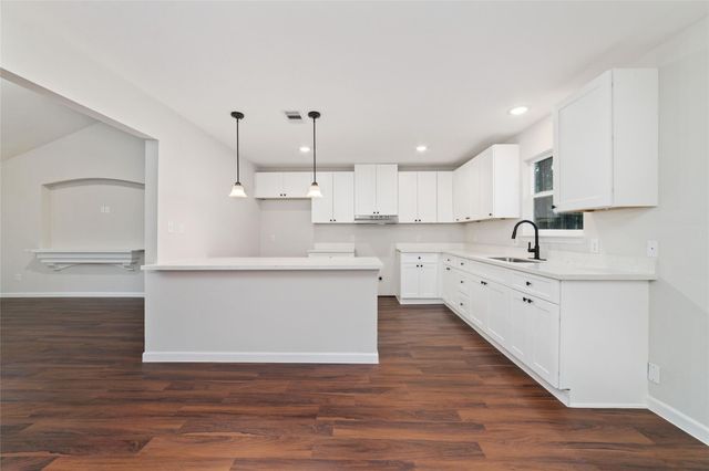 631 Humbird, Cleveland, TX 77328