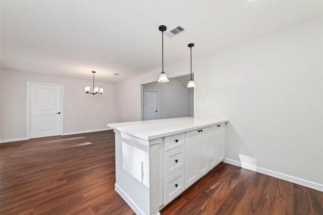 631 Humbird, Cleveland, TX 77328