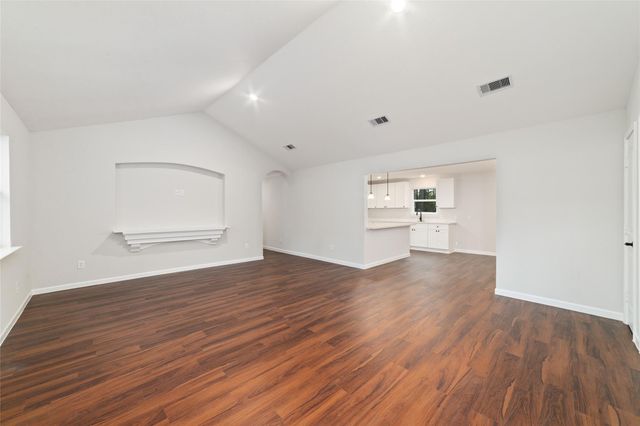 631 Humbird, Cleveland, TX 77328