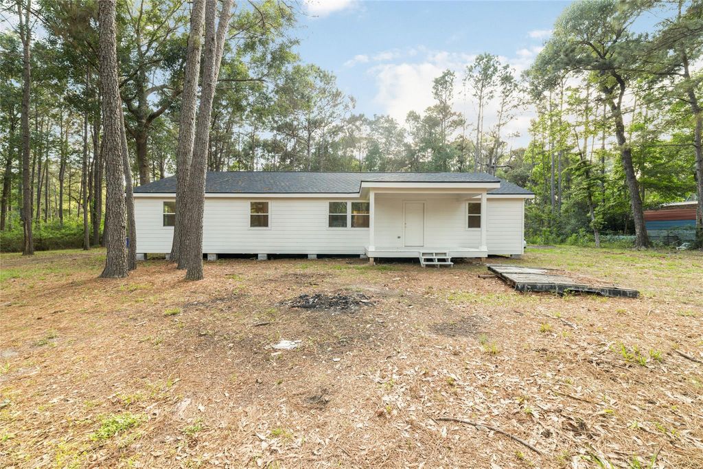 631 Humbird, Cleveland, TX 77328