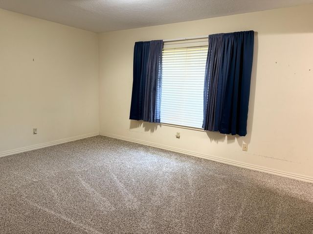 604 Berwick, Victoria, TX 77904