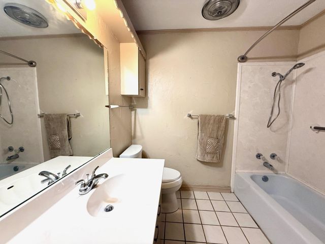 604 Berwick, Victoria, TX 77904