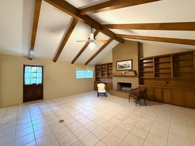 604 Berwick, Victoria, TX 77904