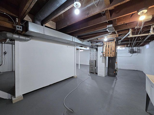 3703 S 21st STREET, Milwaukee, WI 53221