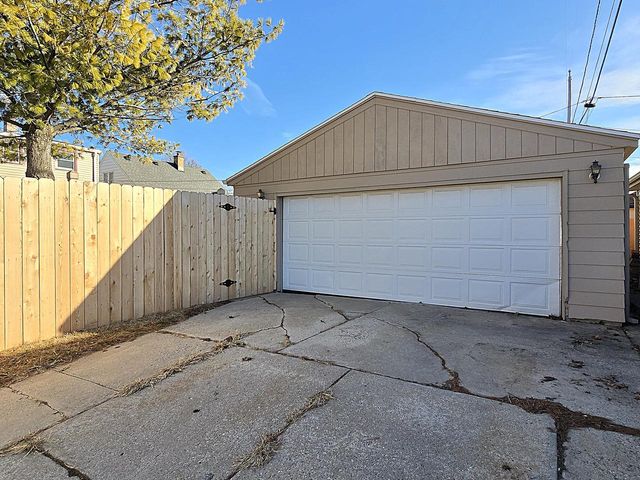 3703 S 21st STREET, Milwaukee, WI 53221